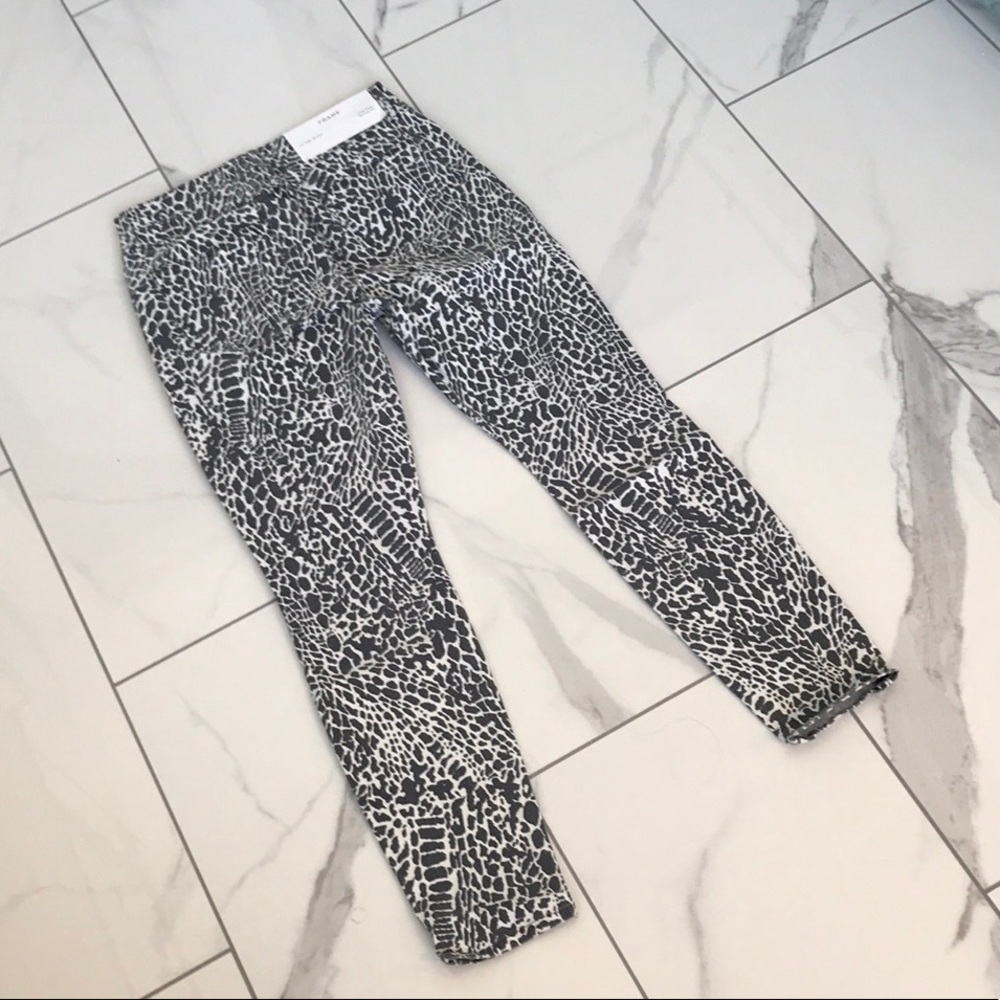 NEW ⭐️ FRAME Ankle Skinny Jeans - Picture 7 of 15